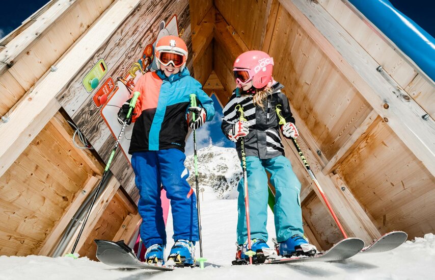 Winter holidays with kids, offer for families Obertauern