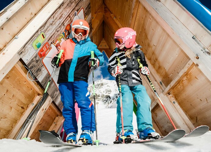 Winter holidays with kids, offer for families Obertauern