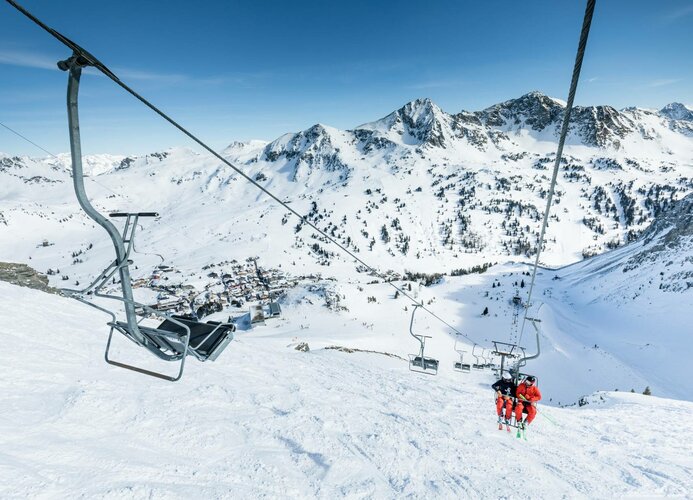 Spring skiing in Obertauern - 4-star hotel for families